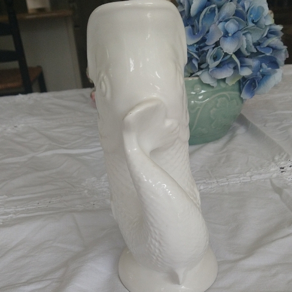 White creamware Ceramic Fish Vase made in Italy - Picture 5 of 8